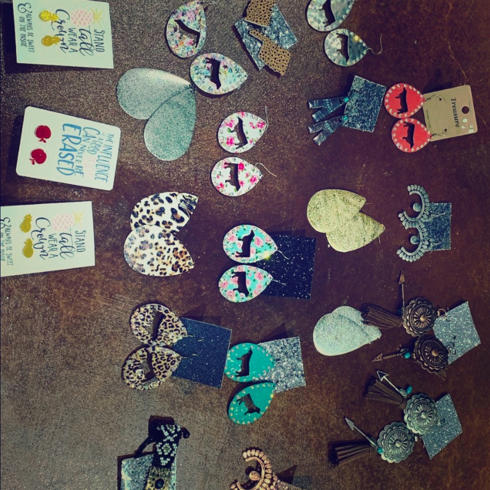 Boutique earrings